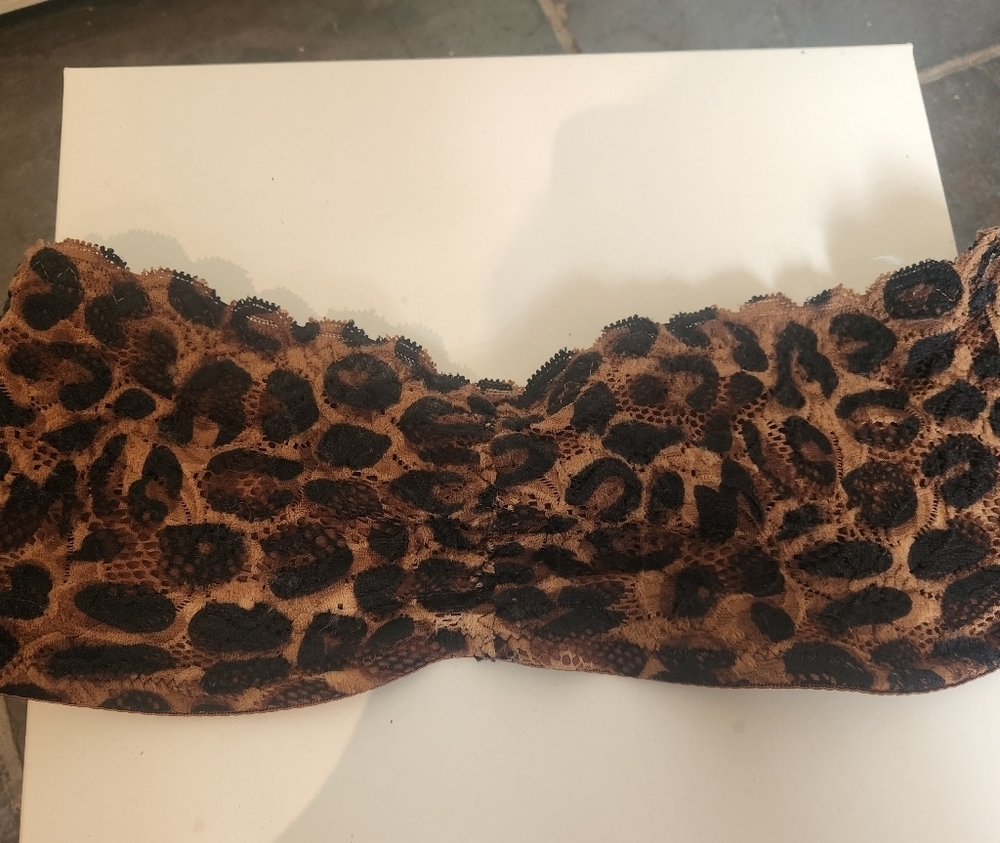 Rue 21 Tarea Cheetah Leopard Print Bandeau Bra  - Size Small
